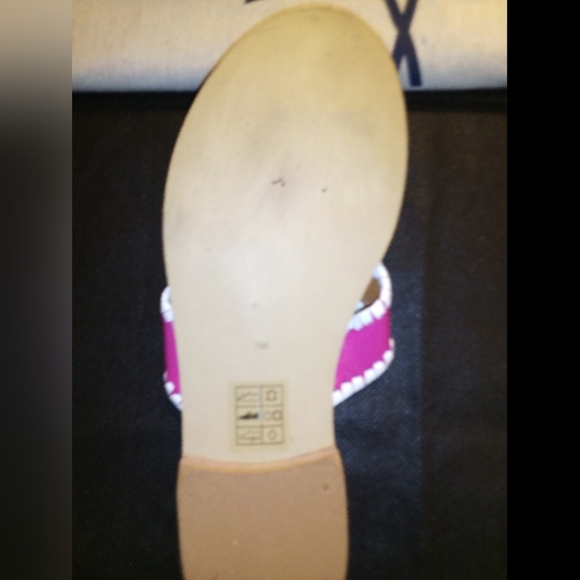 Jack Rogers - #1, NWT, Pink & White Leather Thong Style Sandals, Size 7 M, - Picture 5 of 8